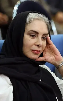 افسانه بایگان