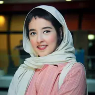 به آفرید غفاریان