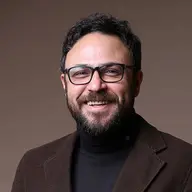 علیرضا کمالی