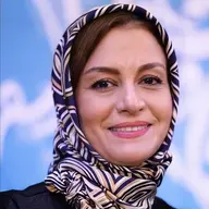 مریلا زارعی