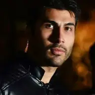 مهیار شاهرخی
