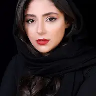 هستی مهدوی‌فر
