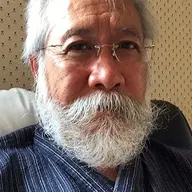 آلبرت تنگ