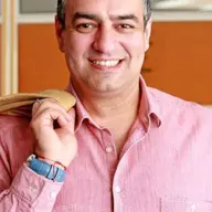 سام نوری