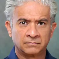 نیلش هیندوچا