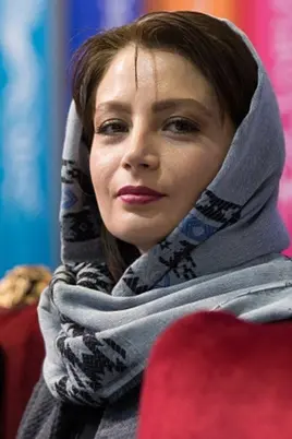 آزاده نوبهاری