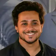 عامیل کیان خان