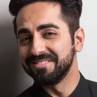 آیوشمان کورانا