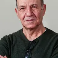 واروژ کریم مسیحی