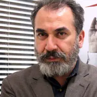 سیامک انصاری