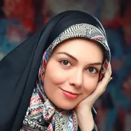 آزاده نامداری