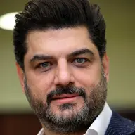 سام درخشانی