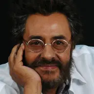 خسرو شکیبایی