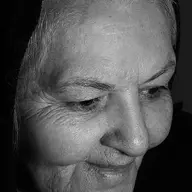 مینا جعفرزاده