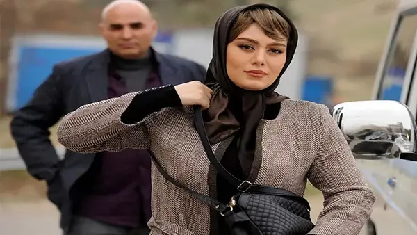 ثبت با سند برابر است